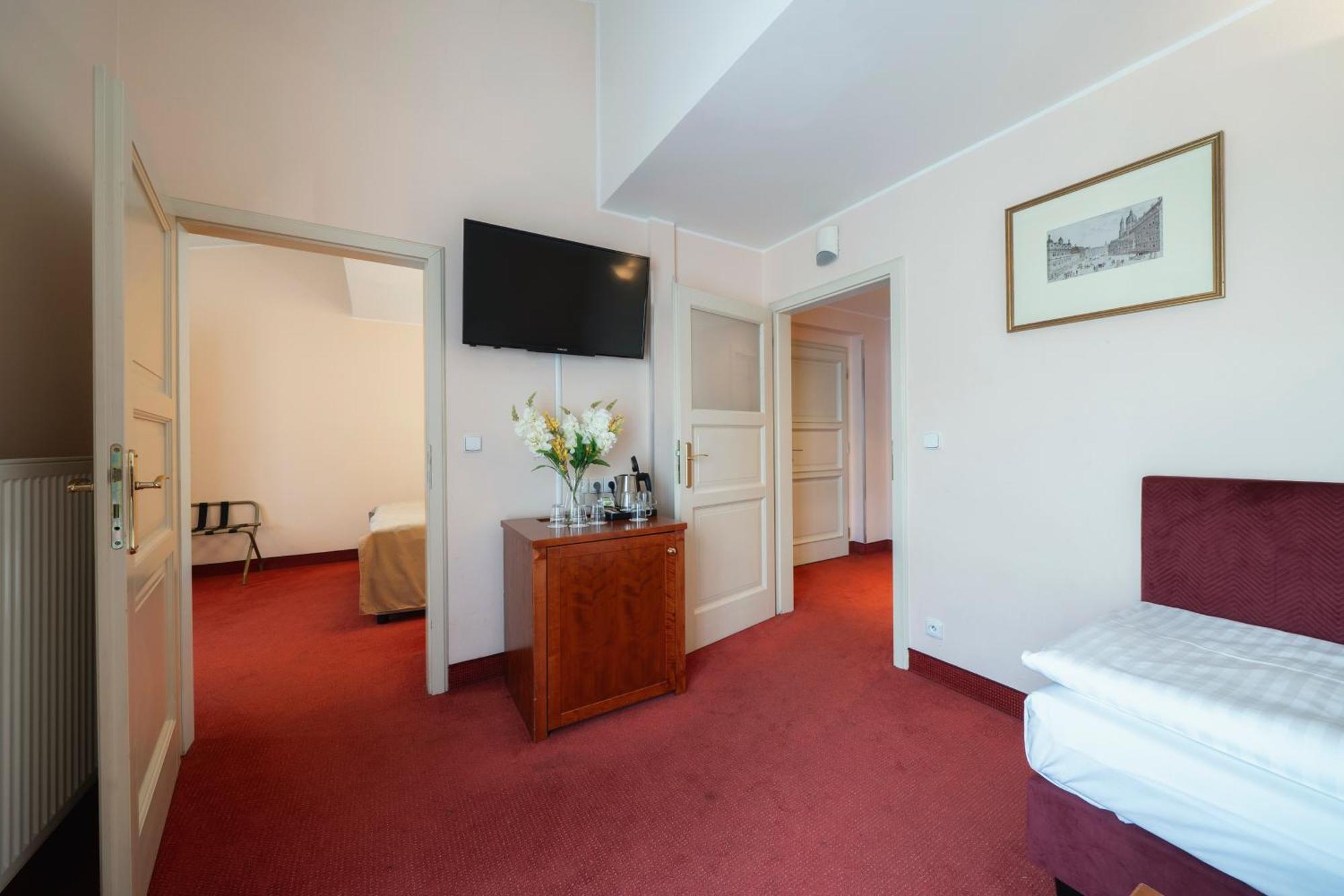 Raffaello 4* Praag